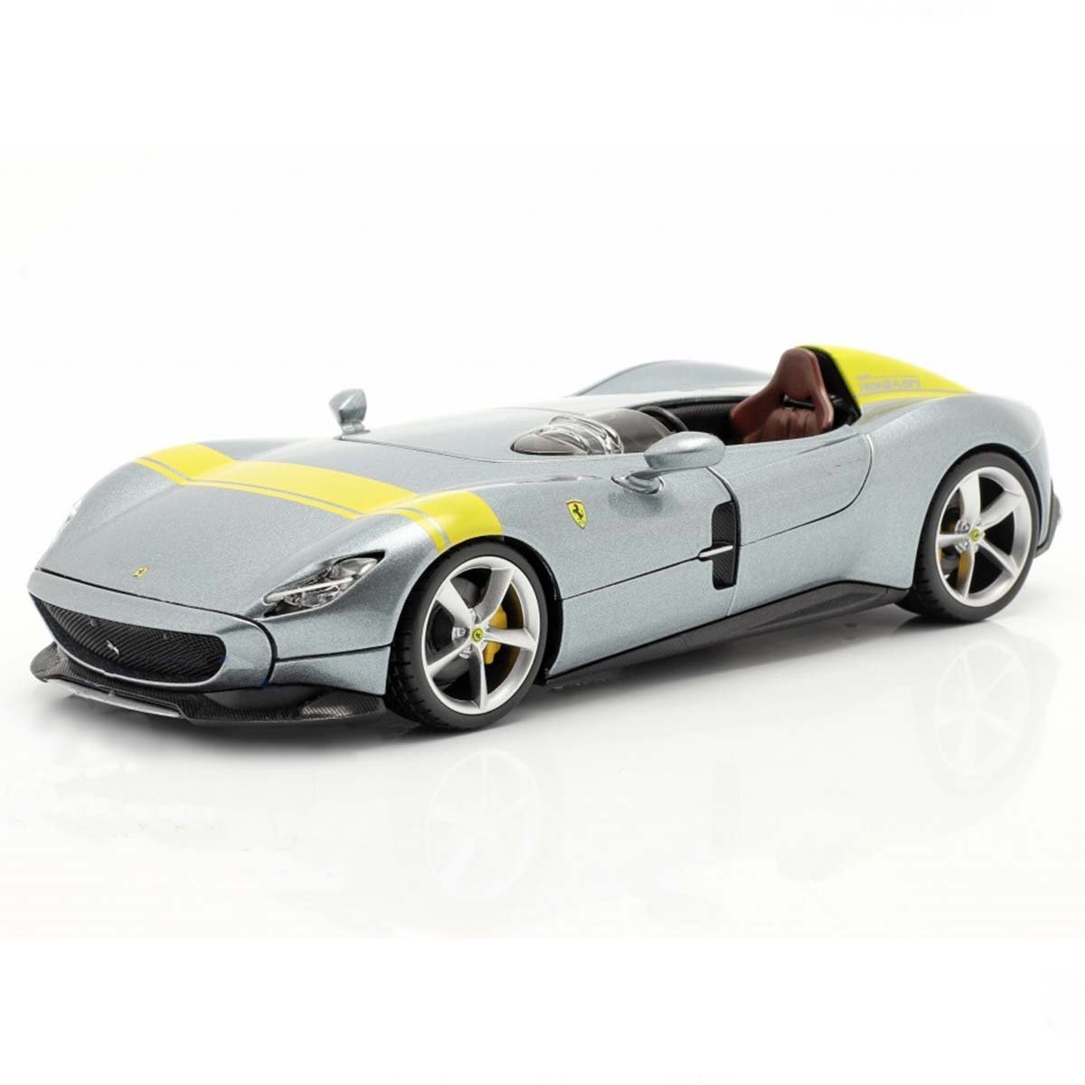 6070176f9353f-35965 Bburago 1:24 Ferrai Monza SP1 Model Araba - Görsel 1